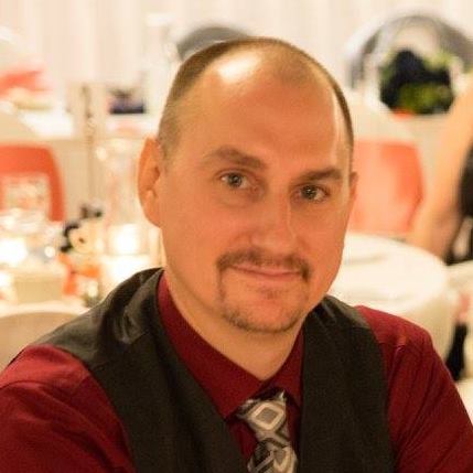 Chris Strandt - builder, leader, and maker with 25 years of hands-on technical experience
